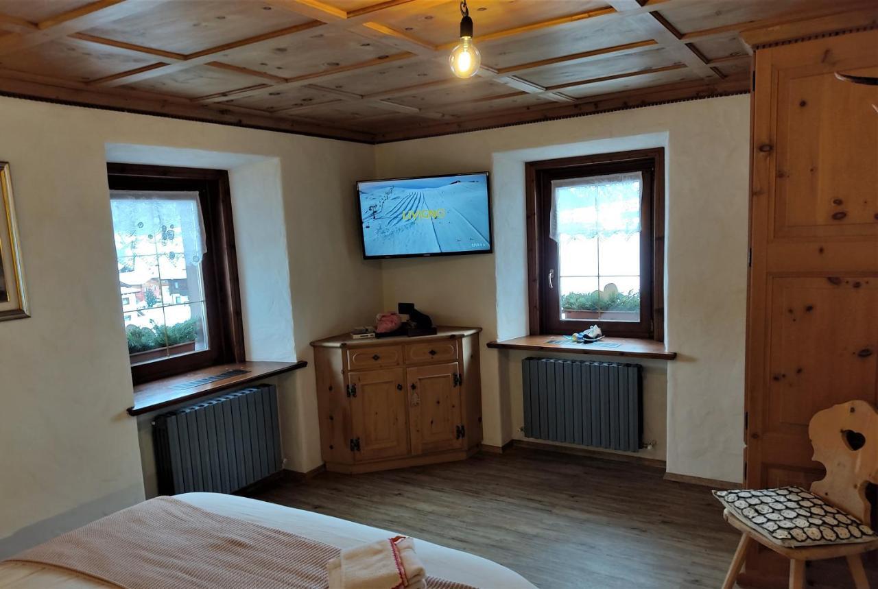 Mountain Chalet Milly Livigno Buitenkant foto
