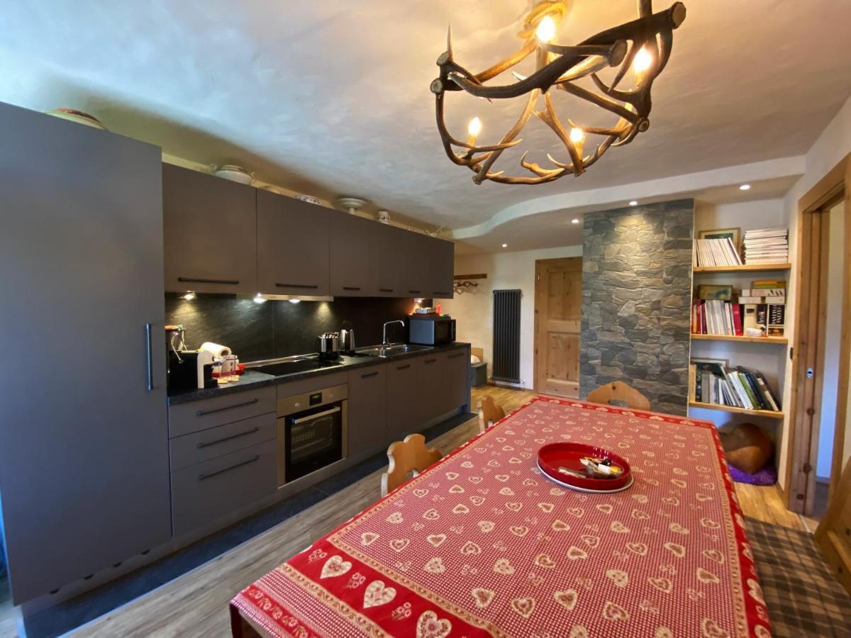 Mountain Chalet Milly Livigno Buitenkant foto