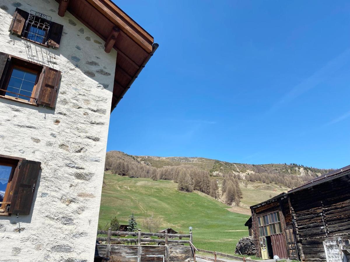 Mountain Chalet Milly Livigno Buitenkant foto
