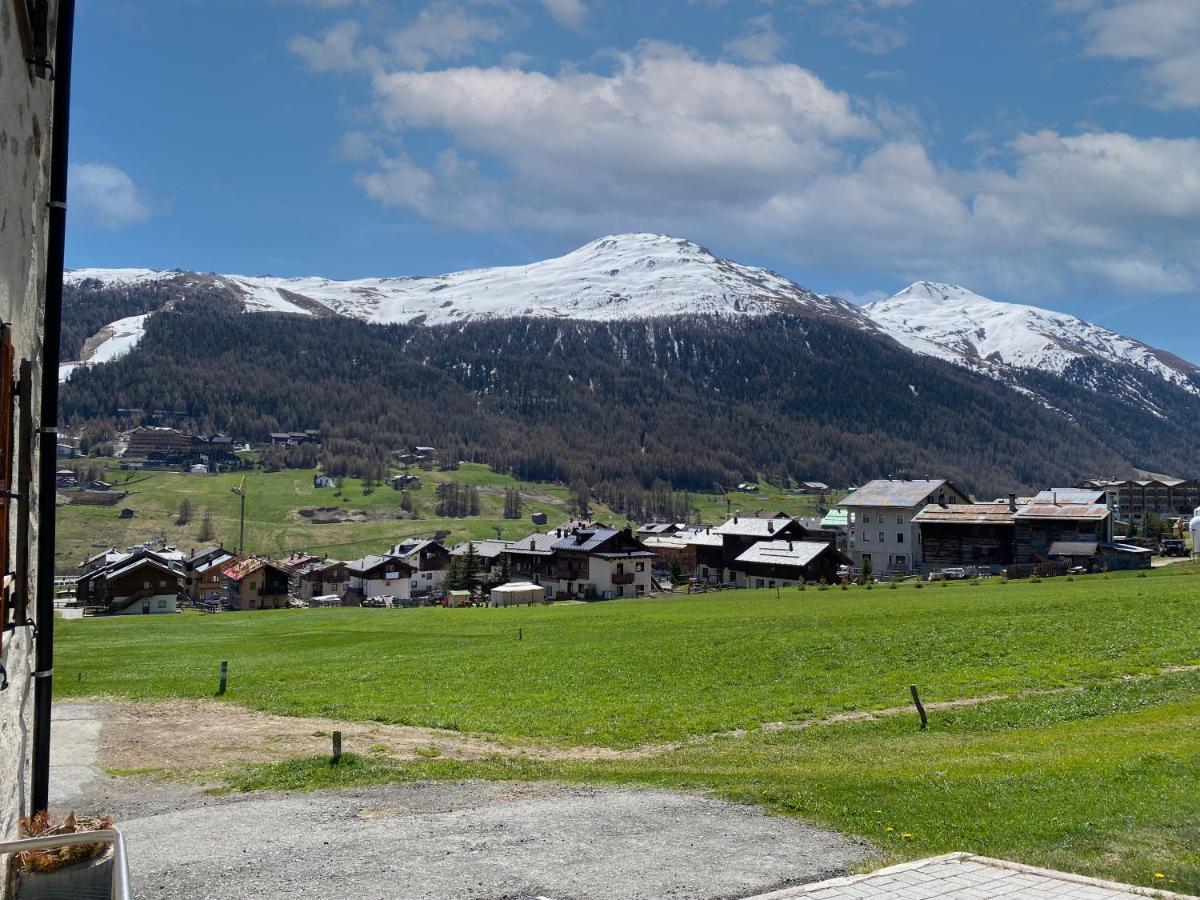 Mountain Chalet Milly Livigno Buitenkant foto
