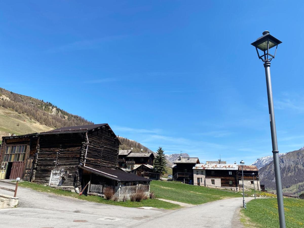 Mountain Chalet Milly Livigno Buitenkant foto