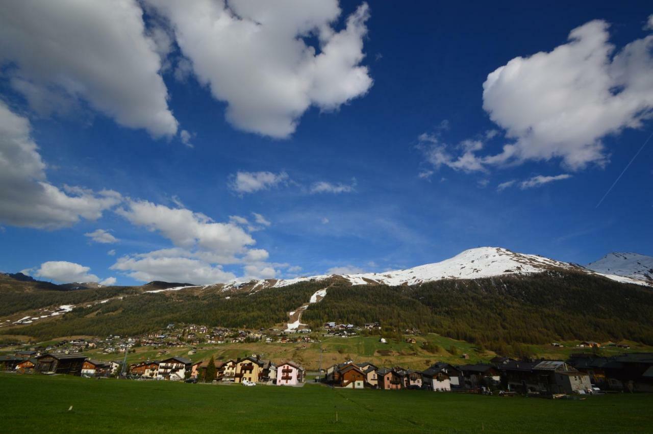 Mountain Chalet Milly Livigno Buitenkant foto